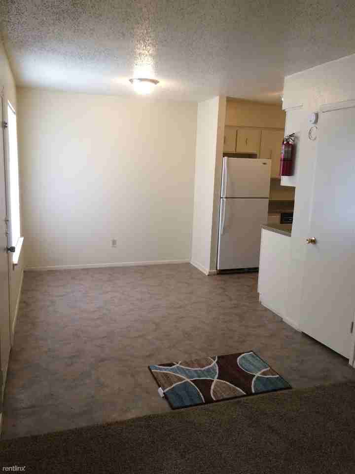 The Fountains Apts - Photo 2 of 10