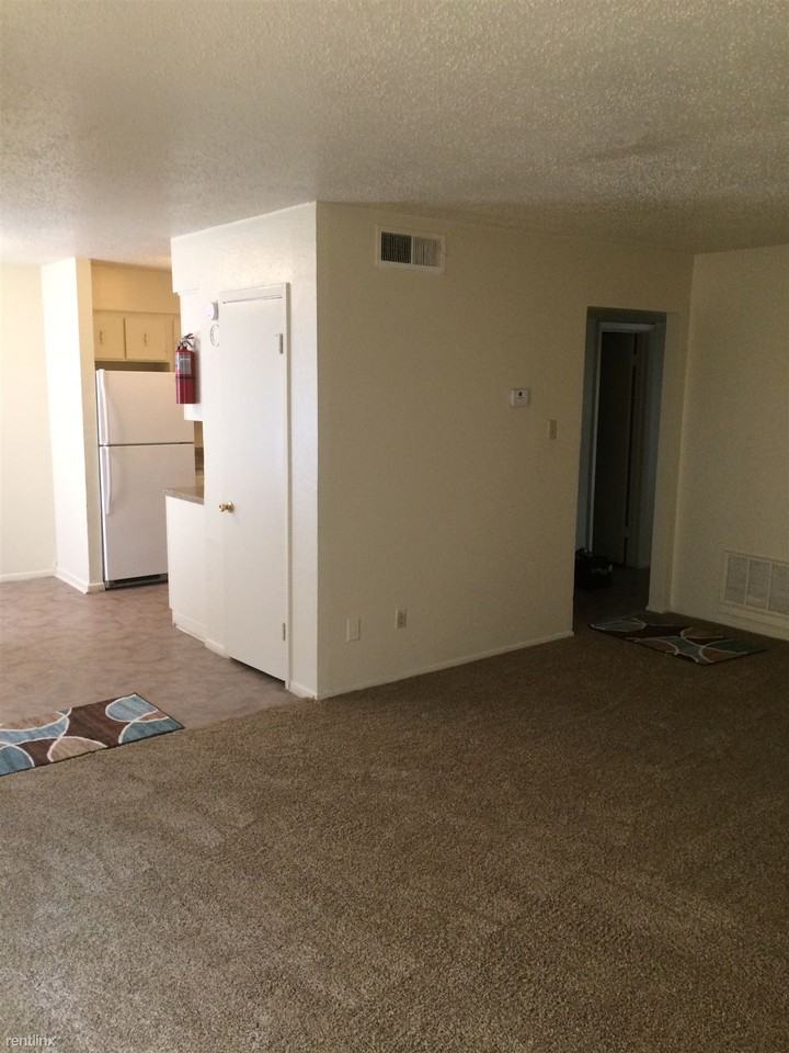 The Fountains Apts - Photo 3 of 10