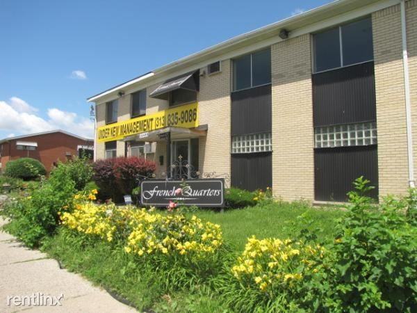 18424 W Chicago St - Photo 2 of 6