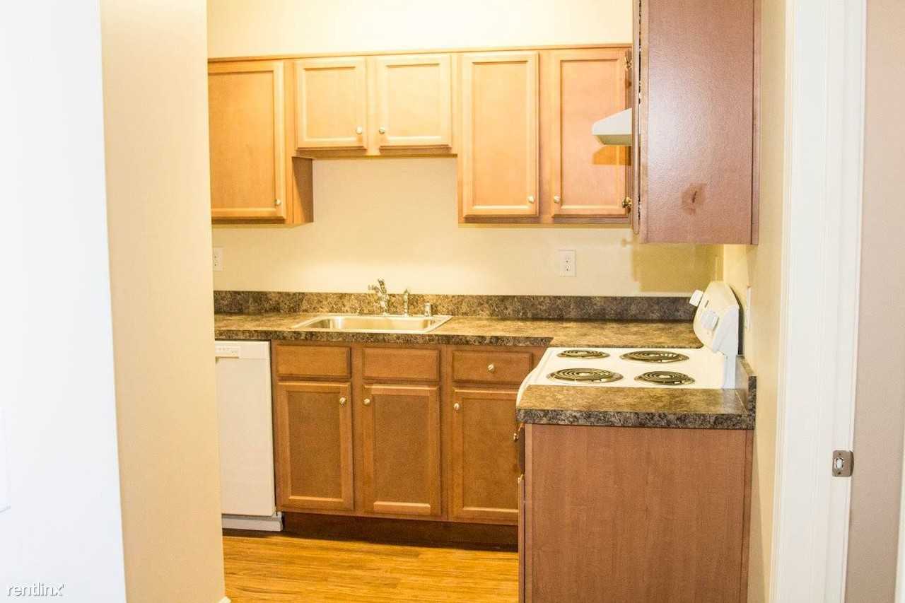 Goodall Apartments - Photo 2 of 10