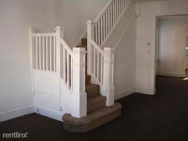 663 Dumbarton Ave - Photo 3 of 19