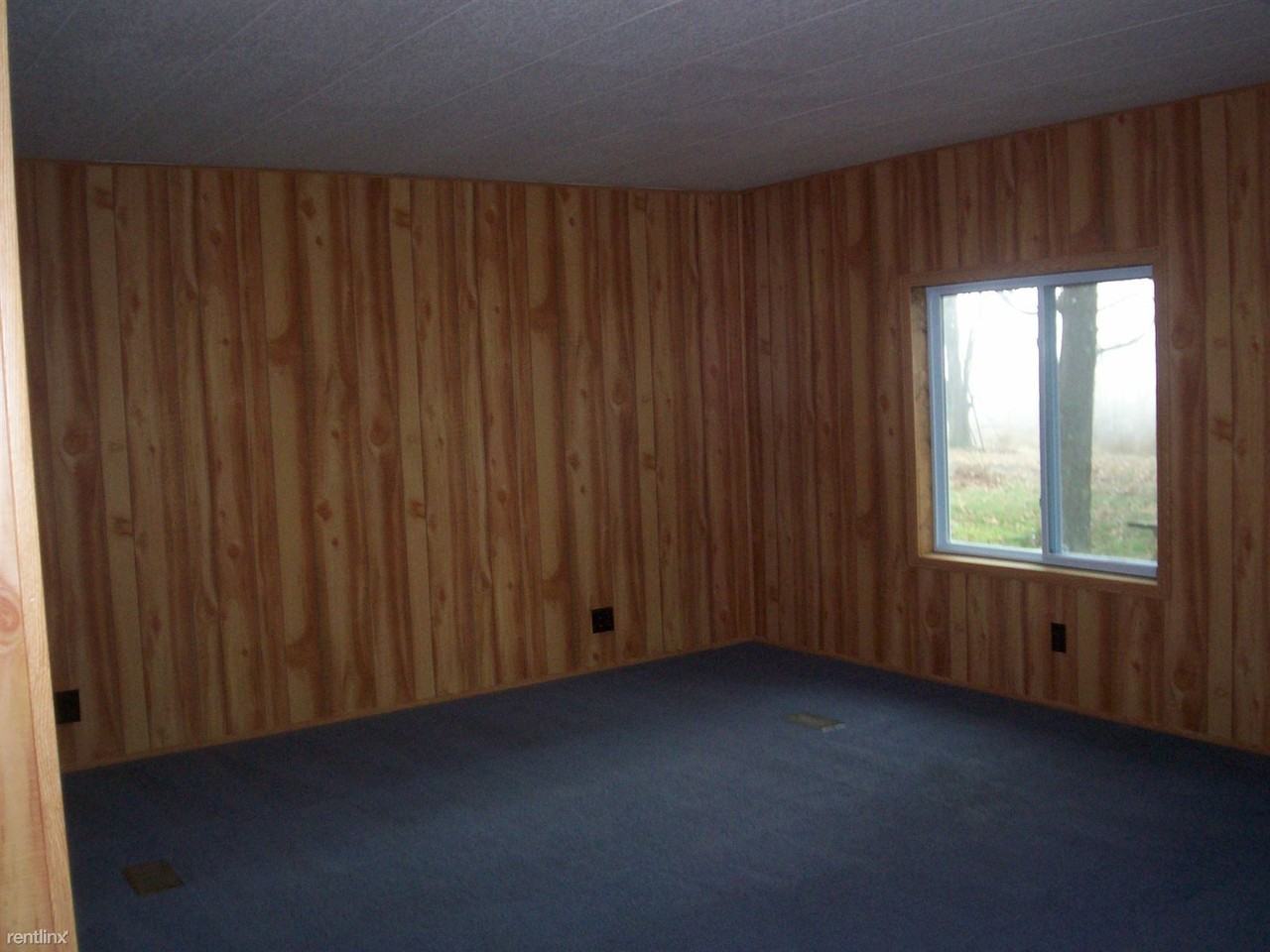 921 Mounts Rd - Photo 3 of 6