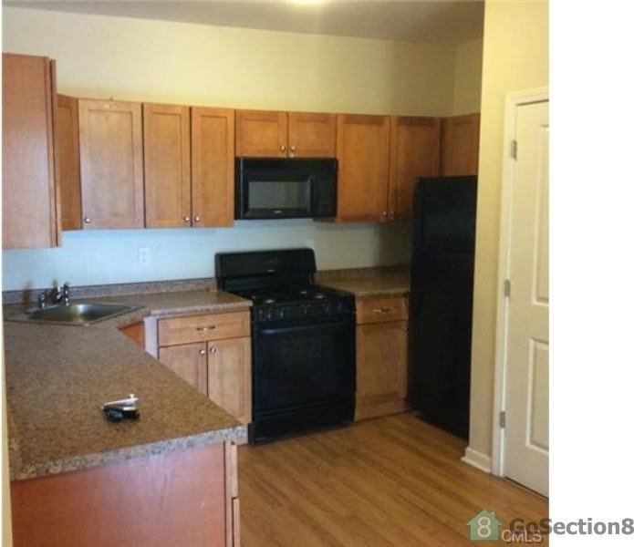 511 E Main St #3rdFL - Photo 2 of 6