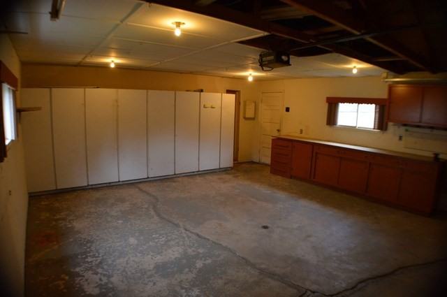 2605 Benjamin Dr - Photo 3 of 16