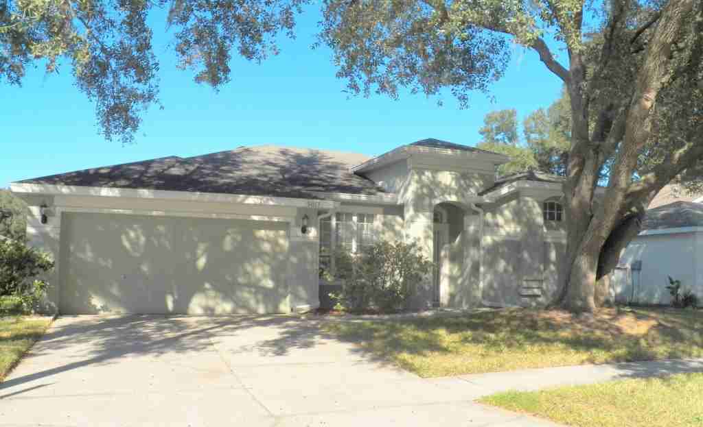 5817 Laguna Woods Ct - Photo 2 of 16