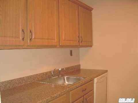 39 Richmond Blvd - Photo 2 of 9