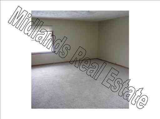 14712 Summit Point - Photo 3 of 10