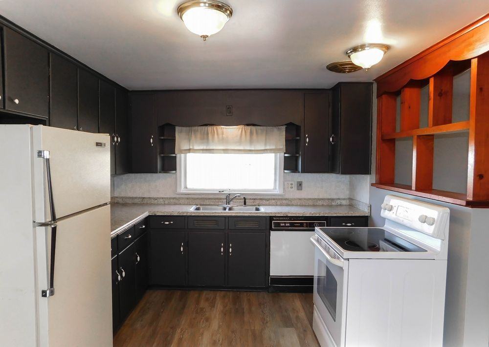 515 E 2nd Ave - Photo 2 of 15