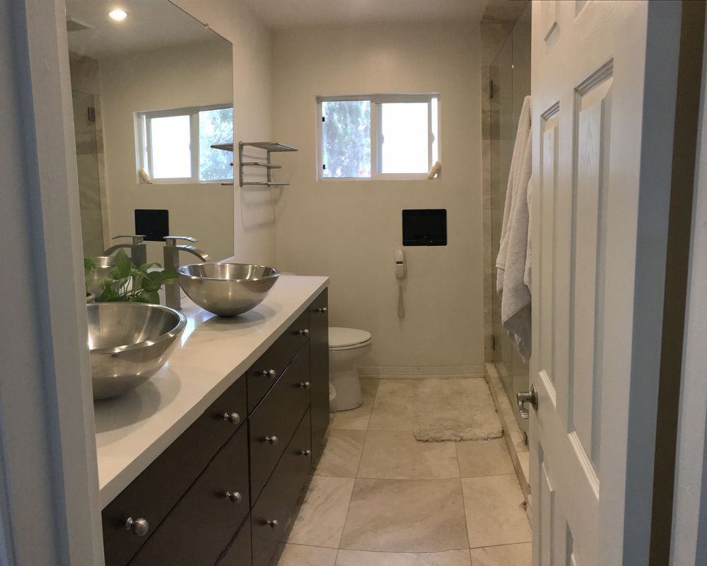 5831 Arlington Ave - Photo 2 of 9