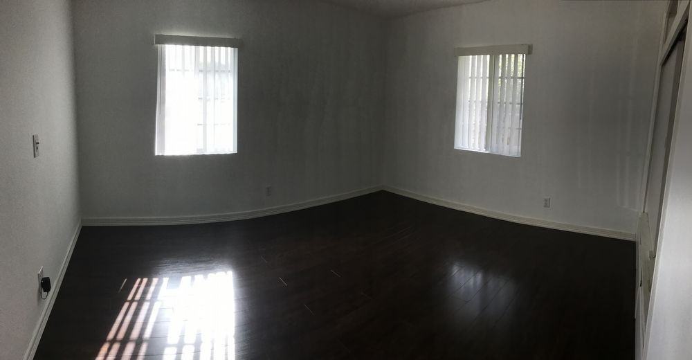 5831 Arlington Ave - Photo 3 of 9