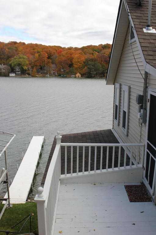 5498 Peninsula Dr - Photo 2 of 21