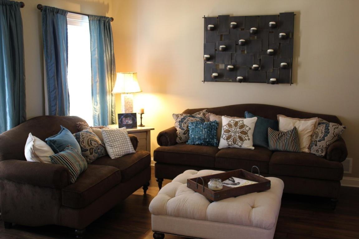 1205 4 Winds Way - Photo 2 of 23