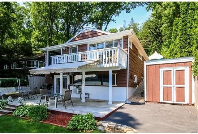 1 Woods Rd - Photo 3 of 19