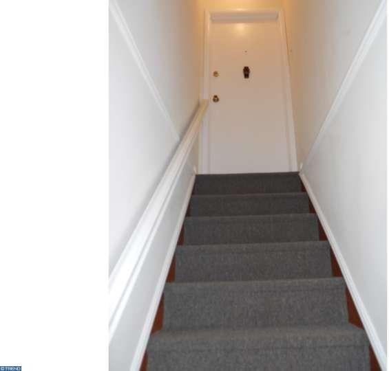 607 Monument Ave #2ndFL - Photo 3 of 23