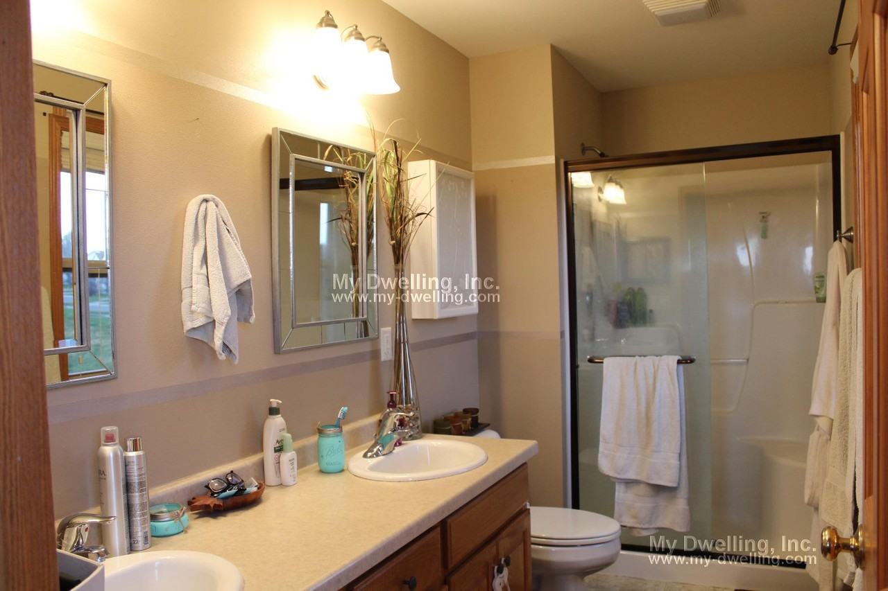1134 Huron Way - Photo 3 of 14