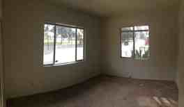 667 E Queen St #2 - Photo 3