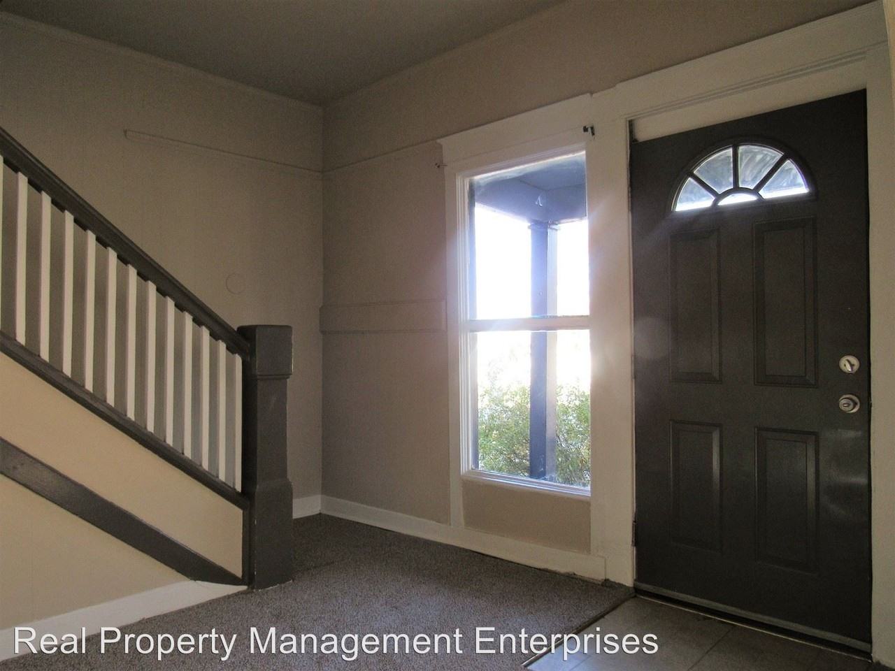 3211 N McKinley Ave - Photo 2 of 20