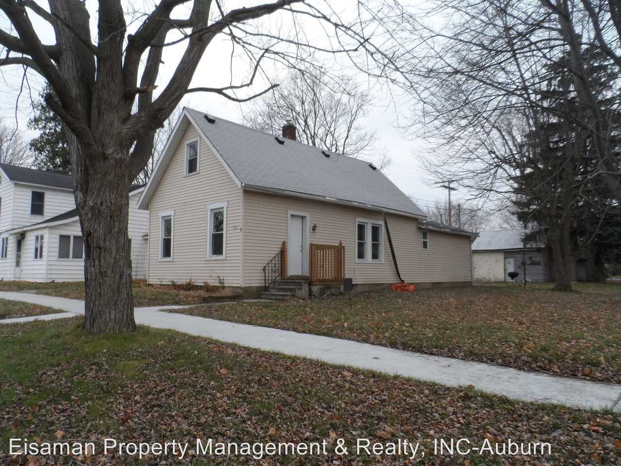 335 S Franklin St - Photo 2 of 12