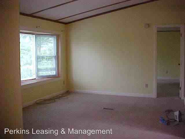 750 Garland Rd - Photo 2 of 11