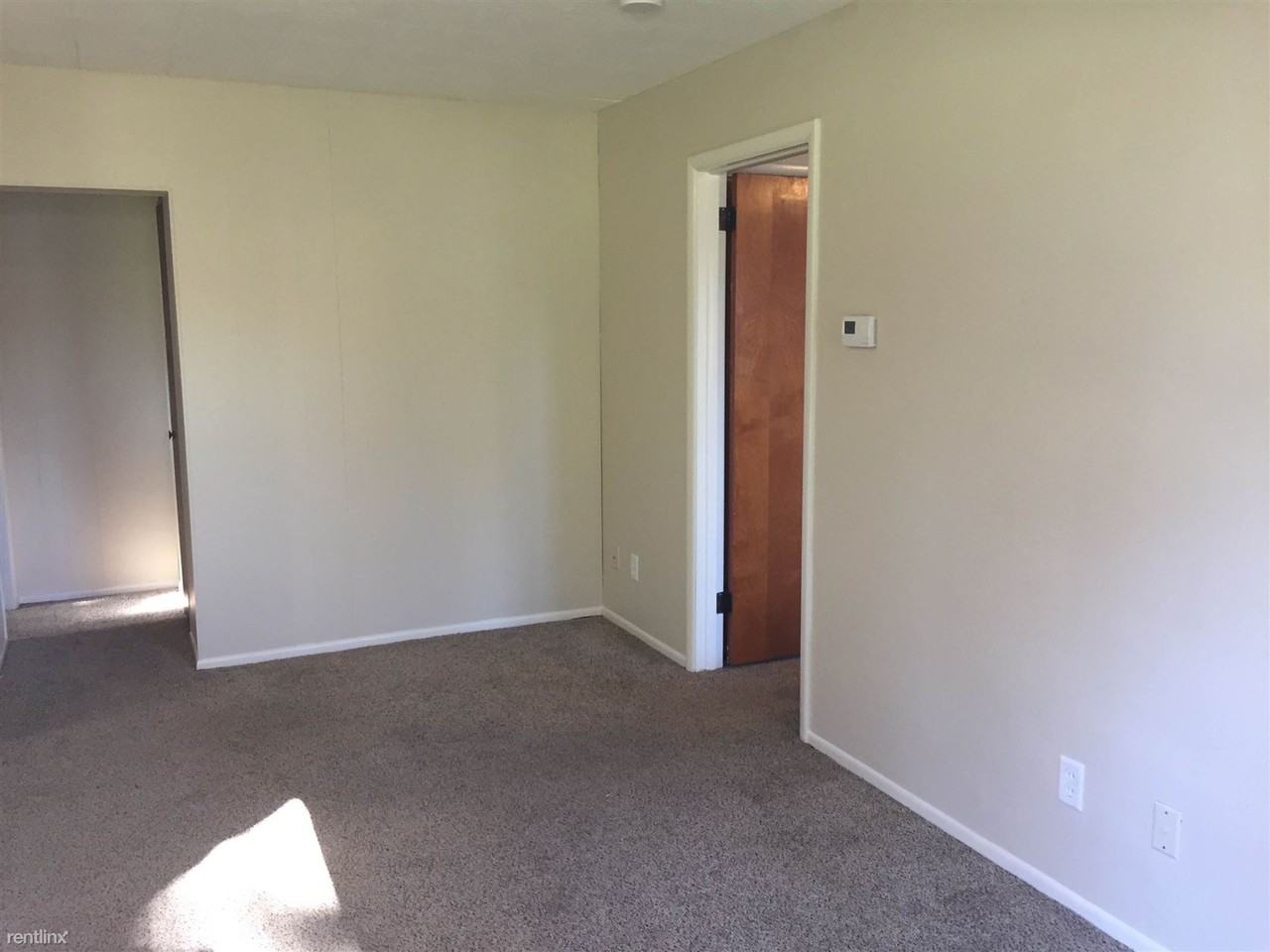 4125 S Rose St - Photo 3 of 6