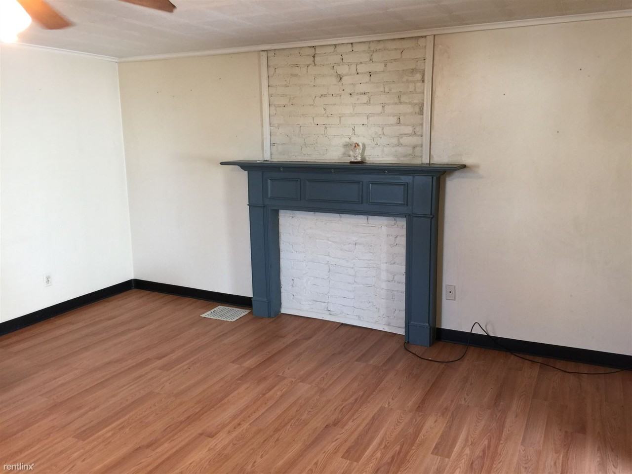 450 E Prospect Ave - Photo 2 of 8