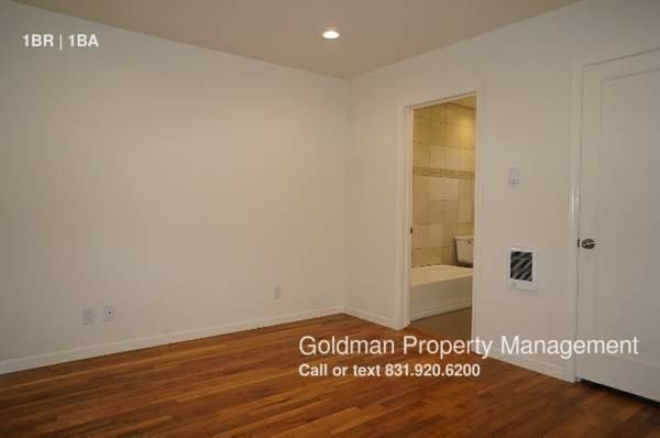 716 Jefferson St - Photo 3 of 13