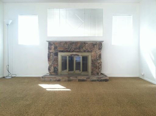 547 N Juanita Ave - Photo 3 of 5