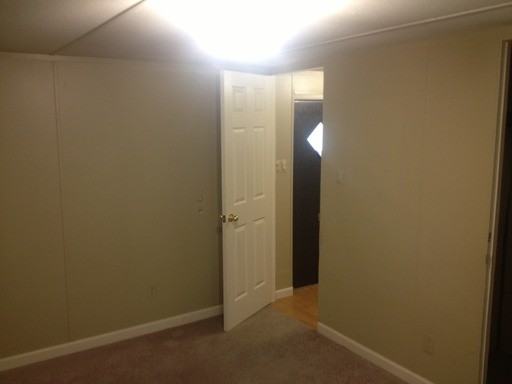 82 Dorothy Ln - Photo 3 of 8