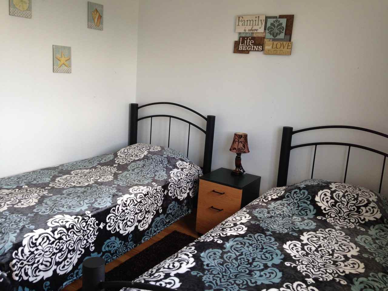 224 Benoit Est - Photo 2 of 6