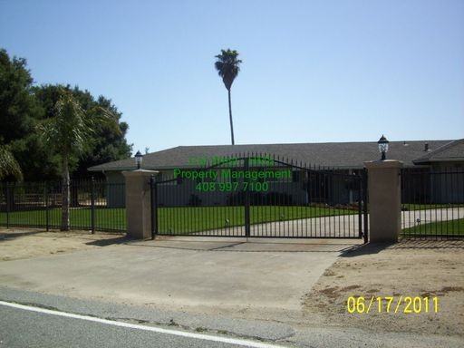 13655 Foothill Ave - Photo 2 of 20