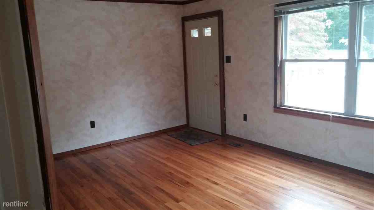 1183 Sheppards Mill Rd - Photo 2 of 4