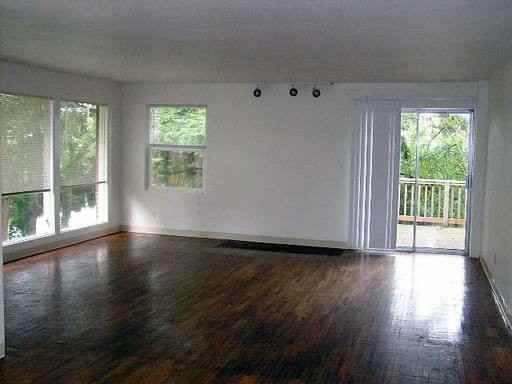 1029 Humboldt St - Photo 2 of 13