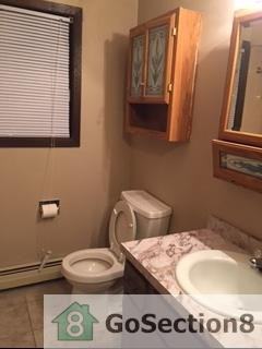 14811 Kilpatrick Ave - Photo 3 of 5