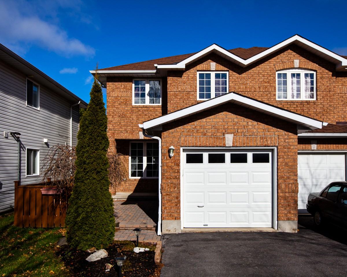 227 Petronella Pl - Photo 3 of 3