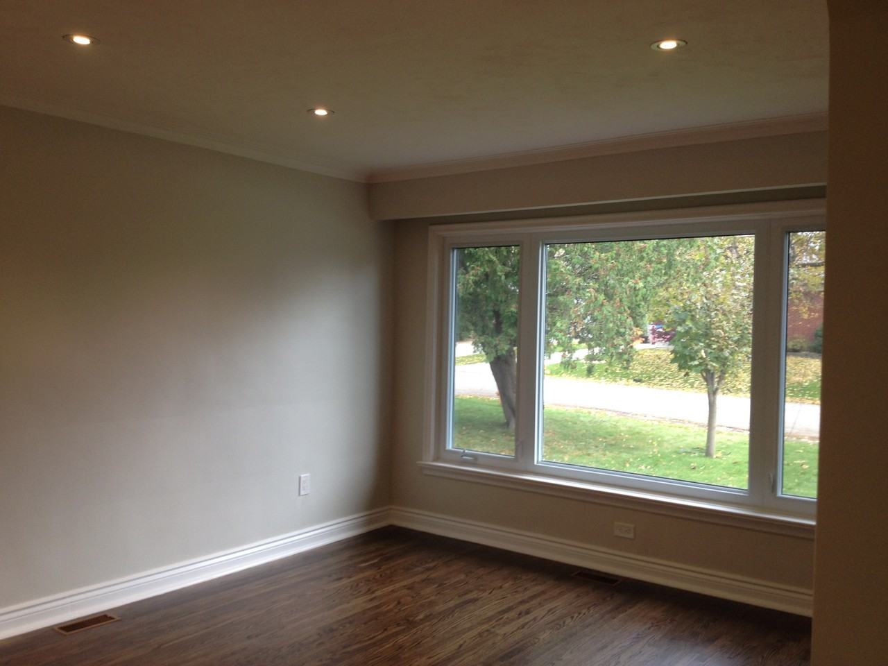 7 Shadowbrook Drive - Photo 3 of 10