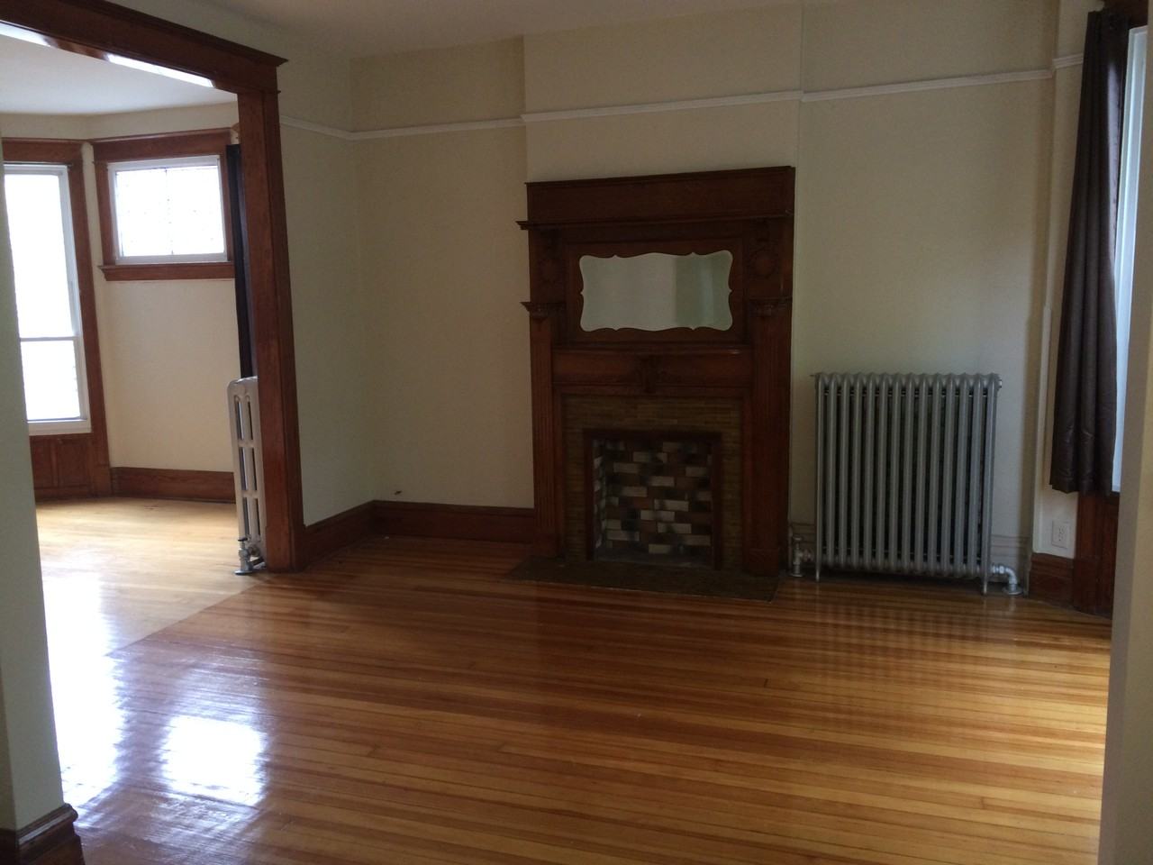 1825 West Byron Street - Photo 2 of 11