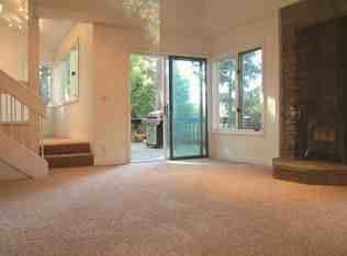 19150 Quercus Ct - Photo 2 of 10