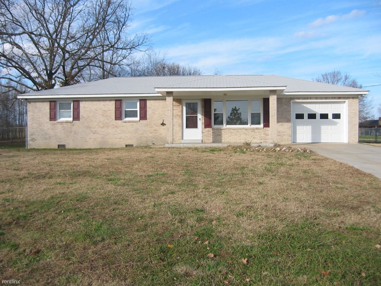 6044 Whites Ln - Photo 3 of 10