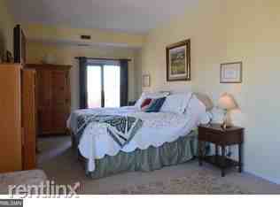 1235 Yale Pl #1205 - Photo 2 of 8