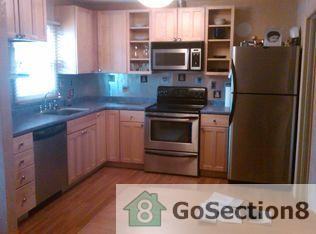 1452 Pleasantville Dr - Photo 2 of 3
