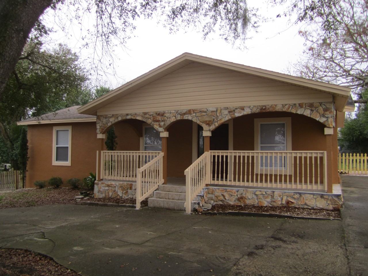 3808 Carroway St - Photo 2 of 14