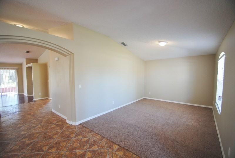 1953 Laramie Cir - Photo 2 of 15