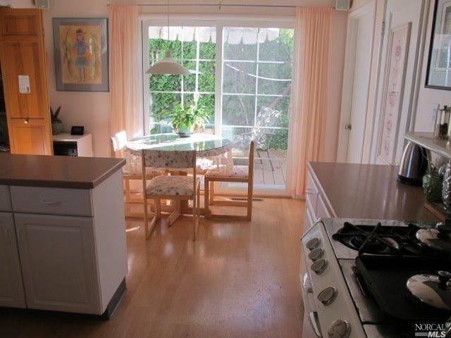 262 Alpine St - Photo 3 of 15