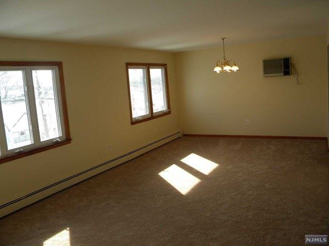 39 Philip Ave - Photo 2 of 7