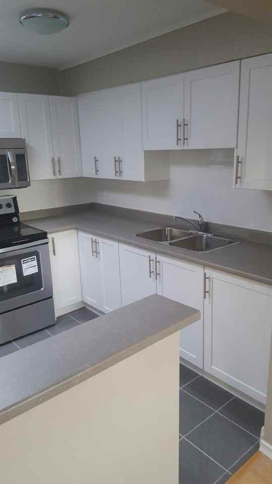 278 St. Vincent - Photo 2 of 5