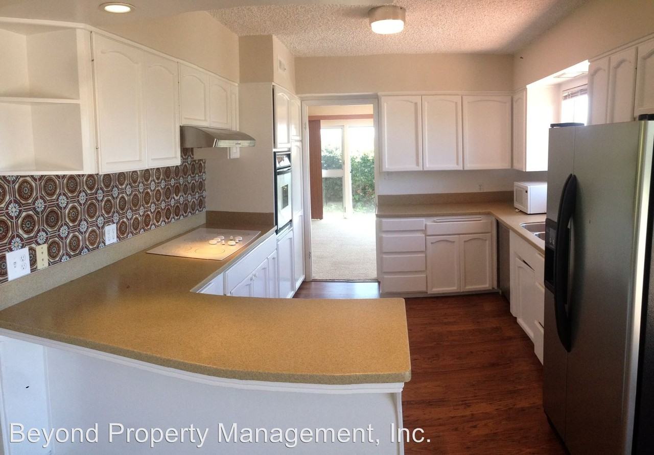 5364 Van Nuys Pl - Photo 3 of 18