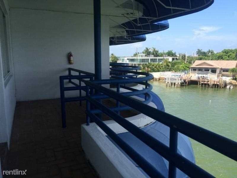 1198 Venetian Way #303F