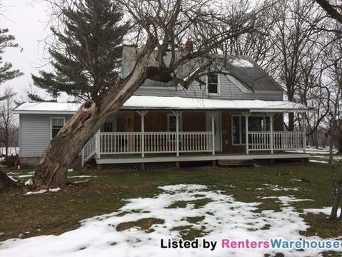 1978 140th Ave - Photo 2 of 23