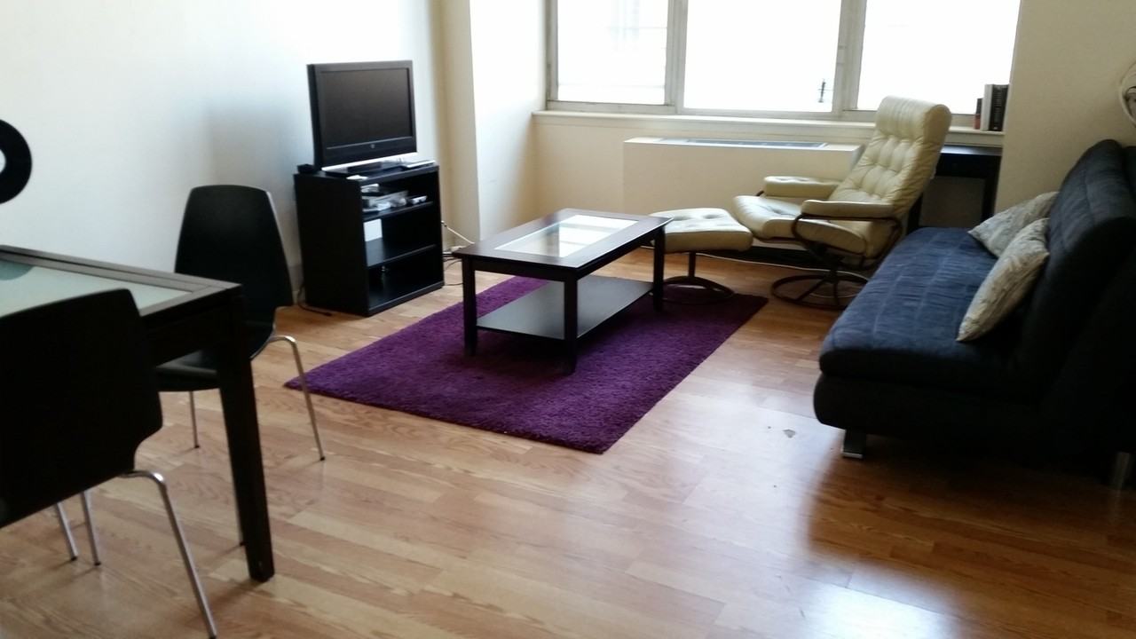 Elizabeth Street #3e