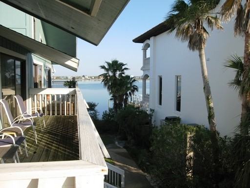 100 Fort Pickens Rd - Photo 2 of 10